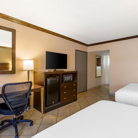 Best Western Plus Raton Hotel Zewnętrze zdjęcie