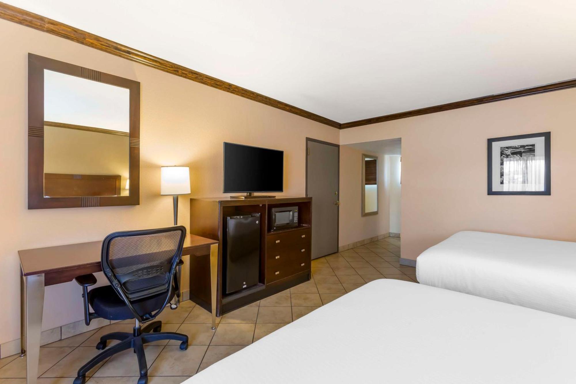 Best Western Plus Raton Hotel Zewnętrze zdjęcie
